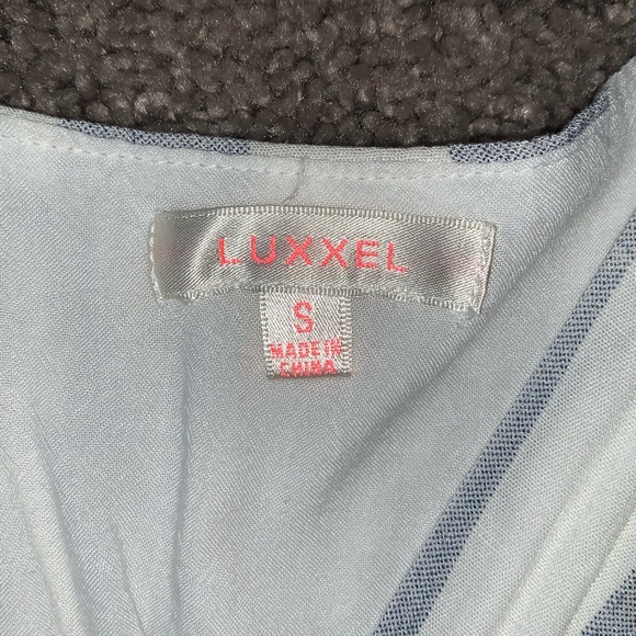 Romper Size S - Picture 2 of 2